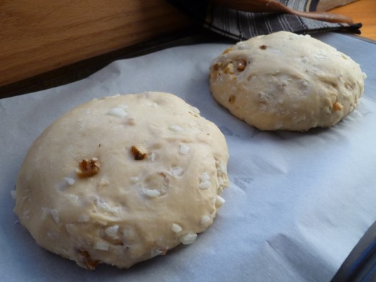 Burgundian Walnut Bread 024