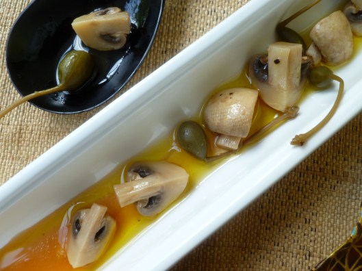 Marinated mushroom finished 017