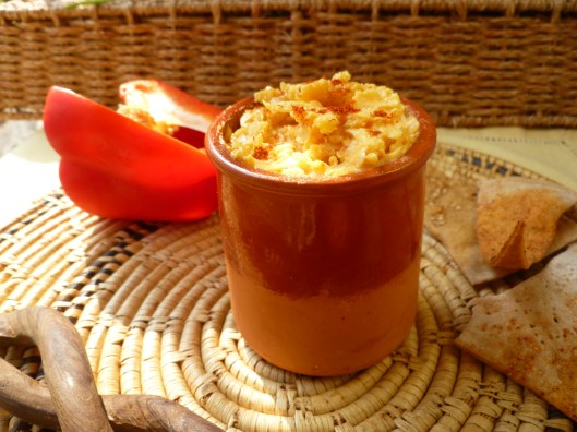 edam spread and roast pepper spread 007