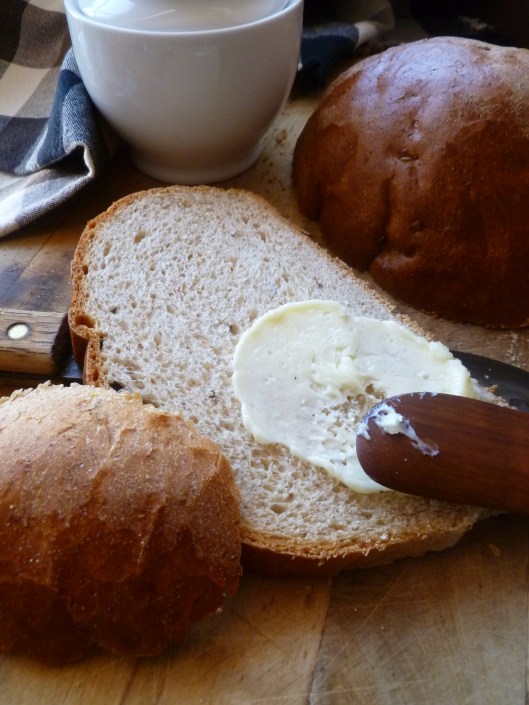 bistro menu pic and ryebread finished 019