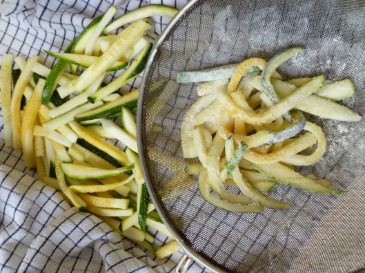 snoballs zucchini fried stick salad 027